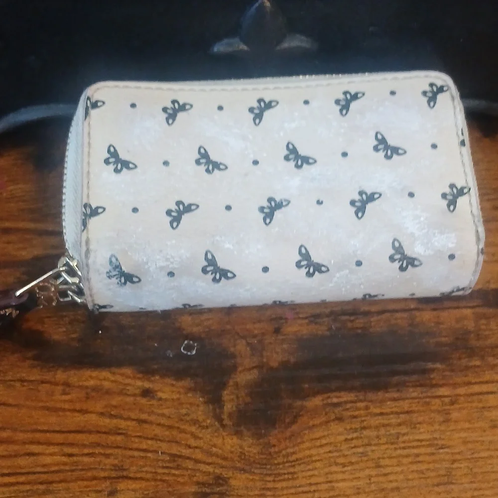 Project Wallet Re Paint Coach Cream and Black Butterfly Wallet - Picture 4 of 9